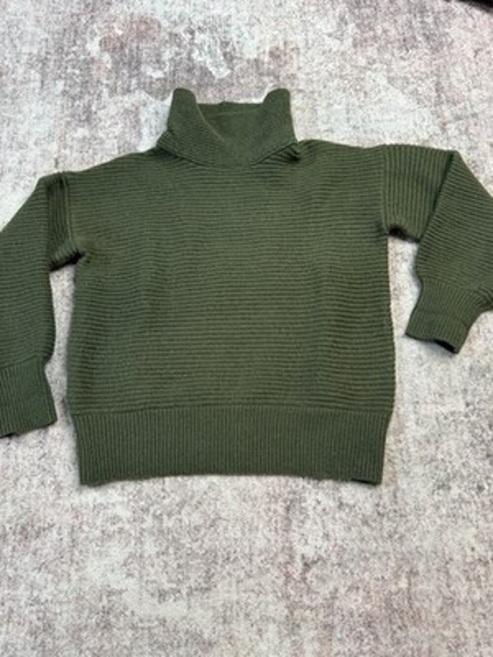 Frank Lyman Montreal Ribbed Knit Turtleneck Sweater Olive Green Size S EUC